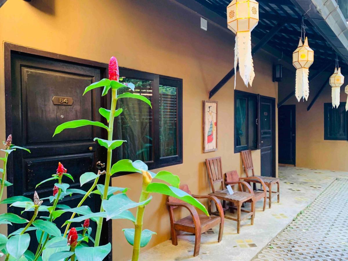 Thapae Boutique House Hotel Chiang Mai Exterior photo