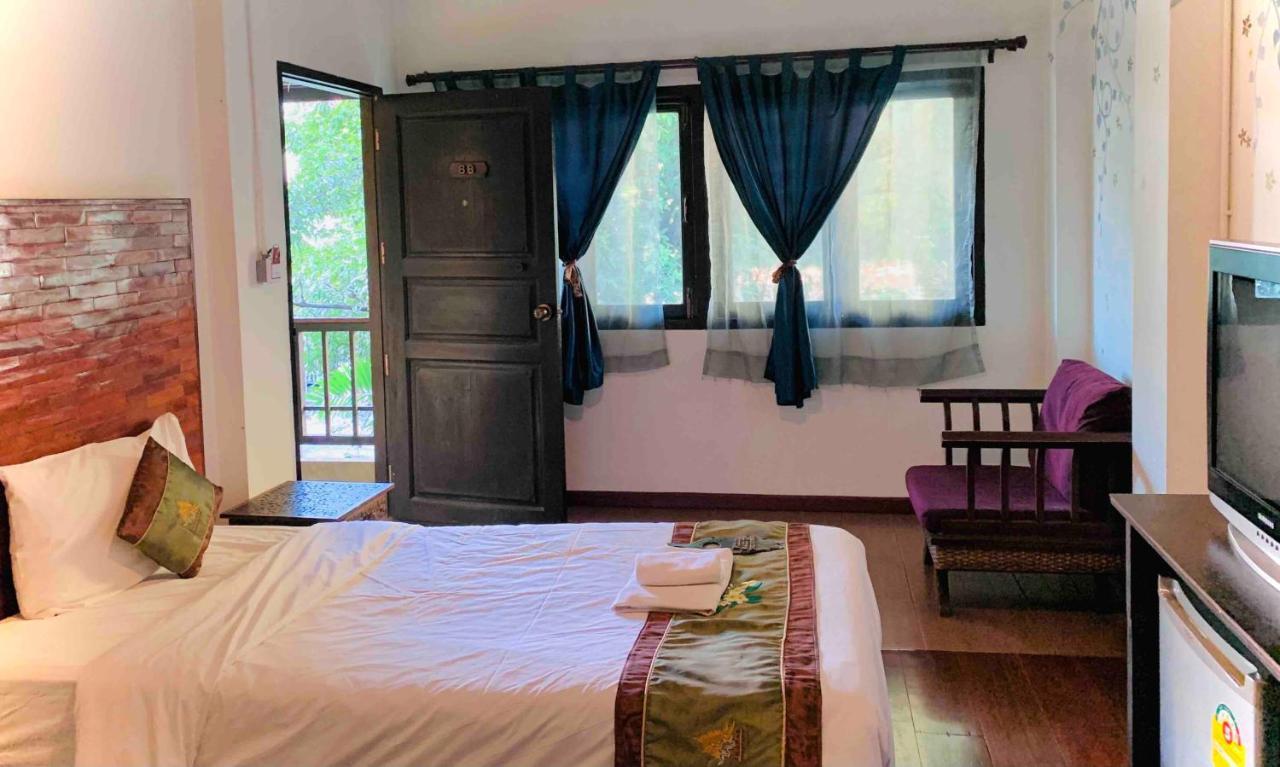 Thapae Boutique House Hotel Chiang Mai Exterior photo